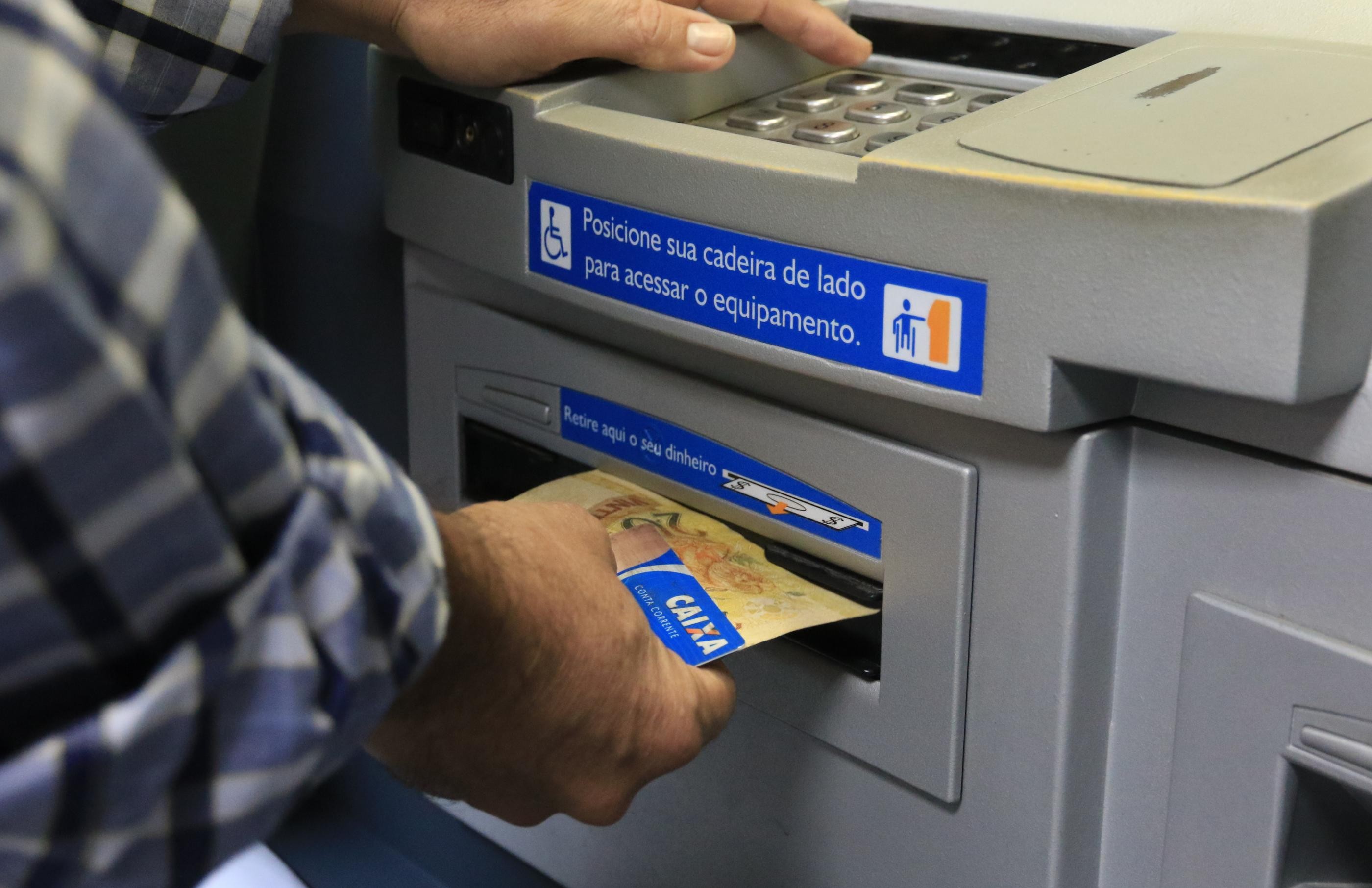 Pagamento dos servidores de Alagoas é antecipado para terça-feira (16)