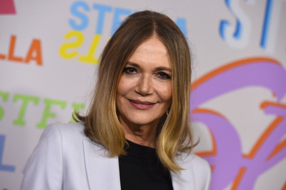 peggy lipton marido