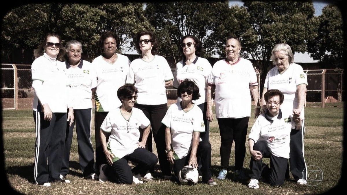 Quando jogar bola virou crime: a proibição do futebol feminino no