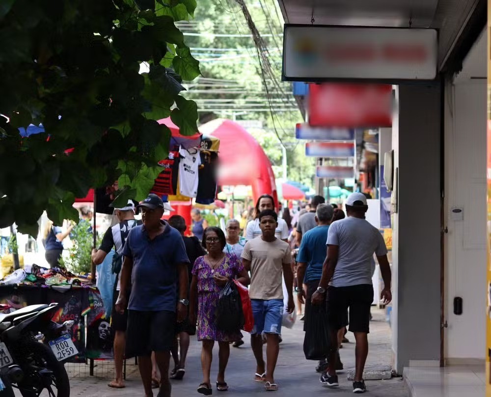 Compras de Natal: lojas do Centro de Teresina abrem no domingo (21) com horário estendido