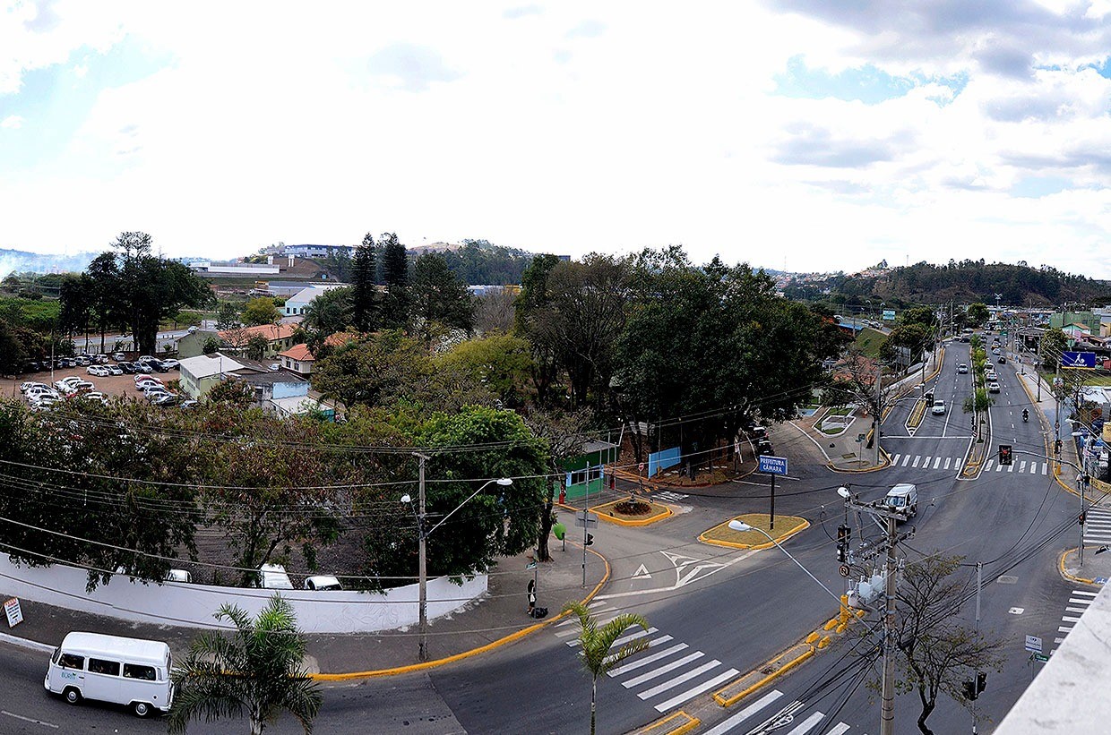 Prefeitura de Várzea Paulista alerta para golpe contra candidatos de processo seletivo para professores