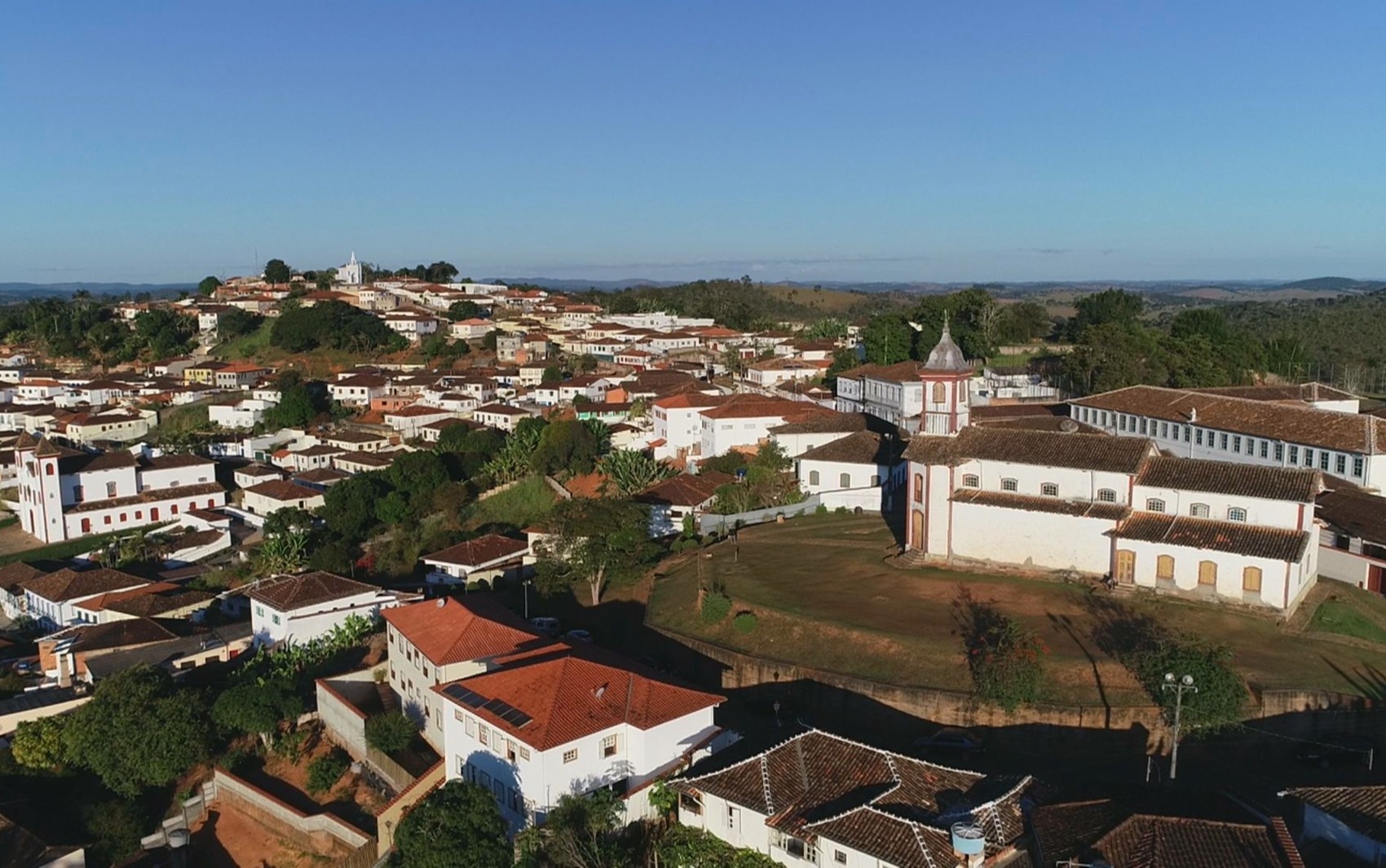 Homem é condenado a 86 anos de prisão por tortura e abusos sexuais contra filhas e enteado em MG