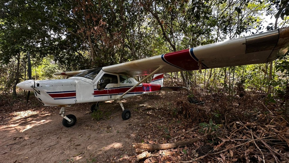 Avi&atilde;o foi encontrado em uma pista clandestina na regi&atilde;o do Truar&uacute;, zona Rural de Boa Vista. &mdash; Foto: Pol&iacute;cia Civil de Roraima/Divulga&ccedil;&atilde;o