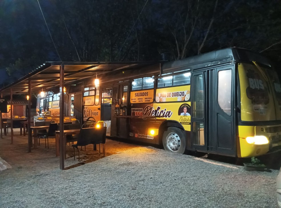 Bus Caf&eacute; Nelinho &mdash; Foto: Jo&aacute;s Chagas