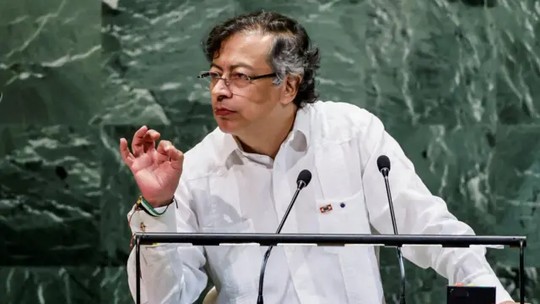 EUA dizem que vão revogar visto do presidente da Colômbia após falas em ato pró-Palestina - Departamento de Estado disse que decisão é resposta a falas “incendiárias” de Gustavo Petro em protesto em Nova York.