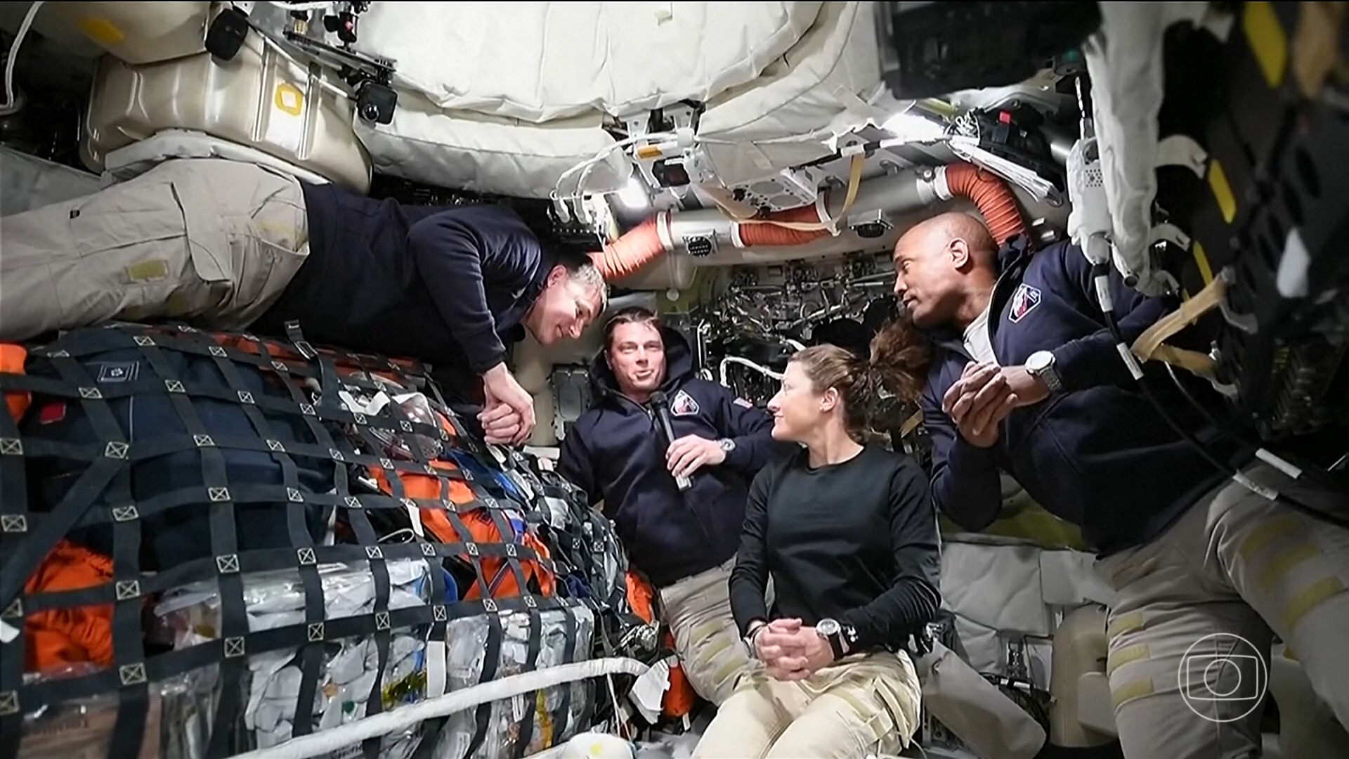 'Só agora percebemos a gravidade desse momento': astronautas relatam tensão no lançamento da Artemis II