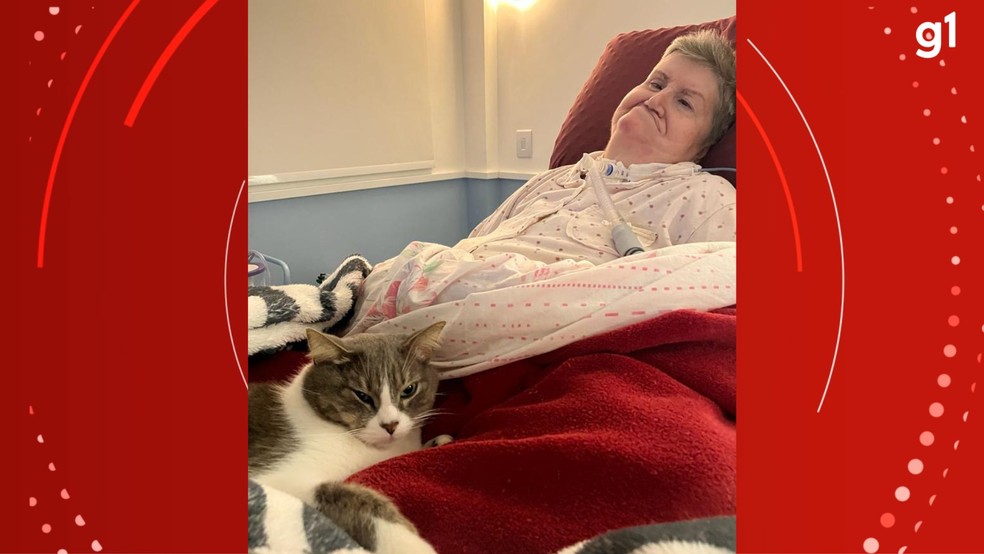 Elonice precisa de suporte de aparelhos após ficar com sequelas de um câncer — Foto: Arquivo Pessoal