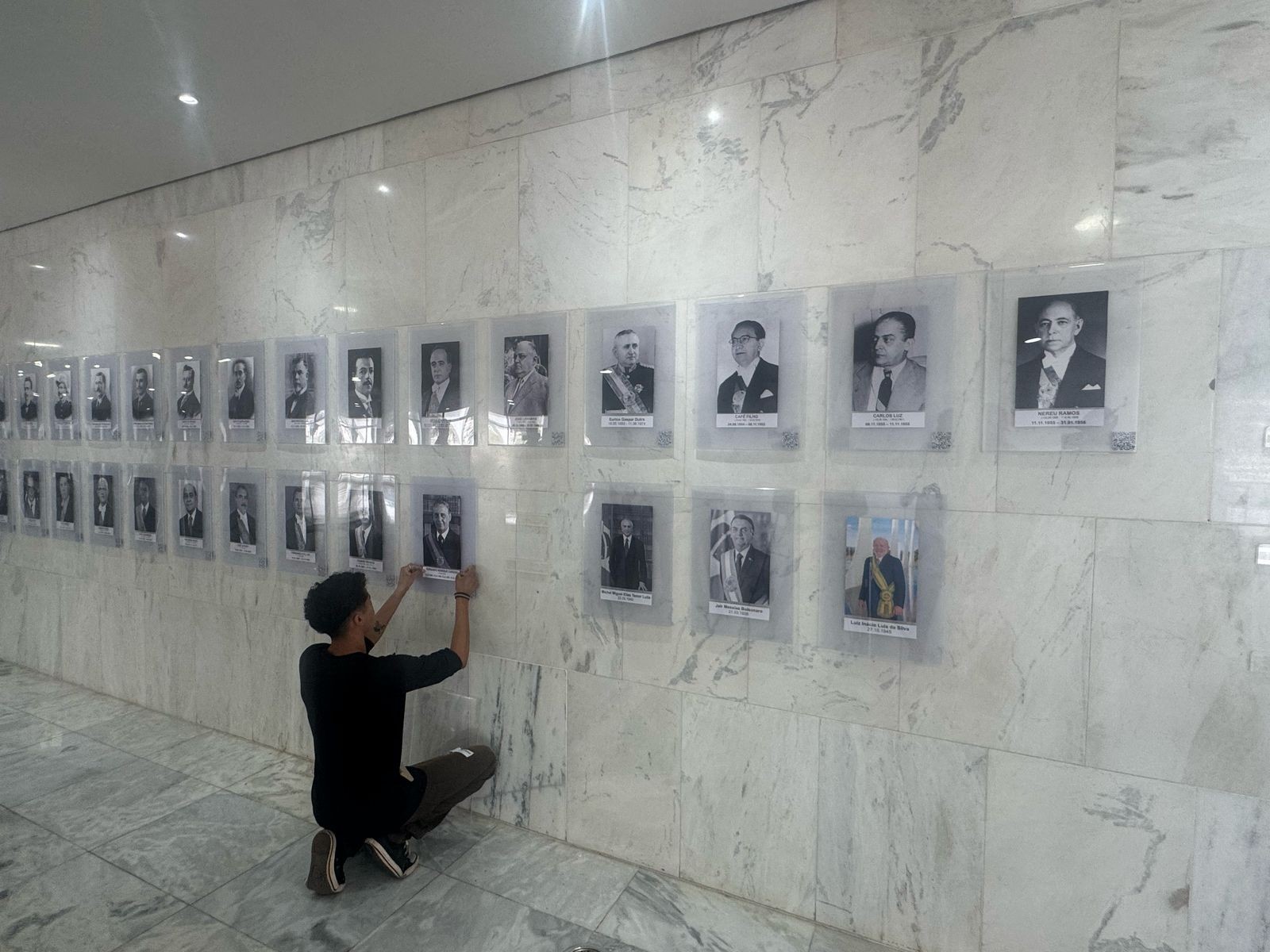 Após cobrança de Lula, Planalto atualiza informações da galeria de ex-presidentes