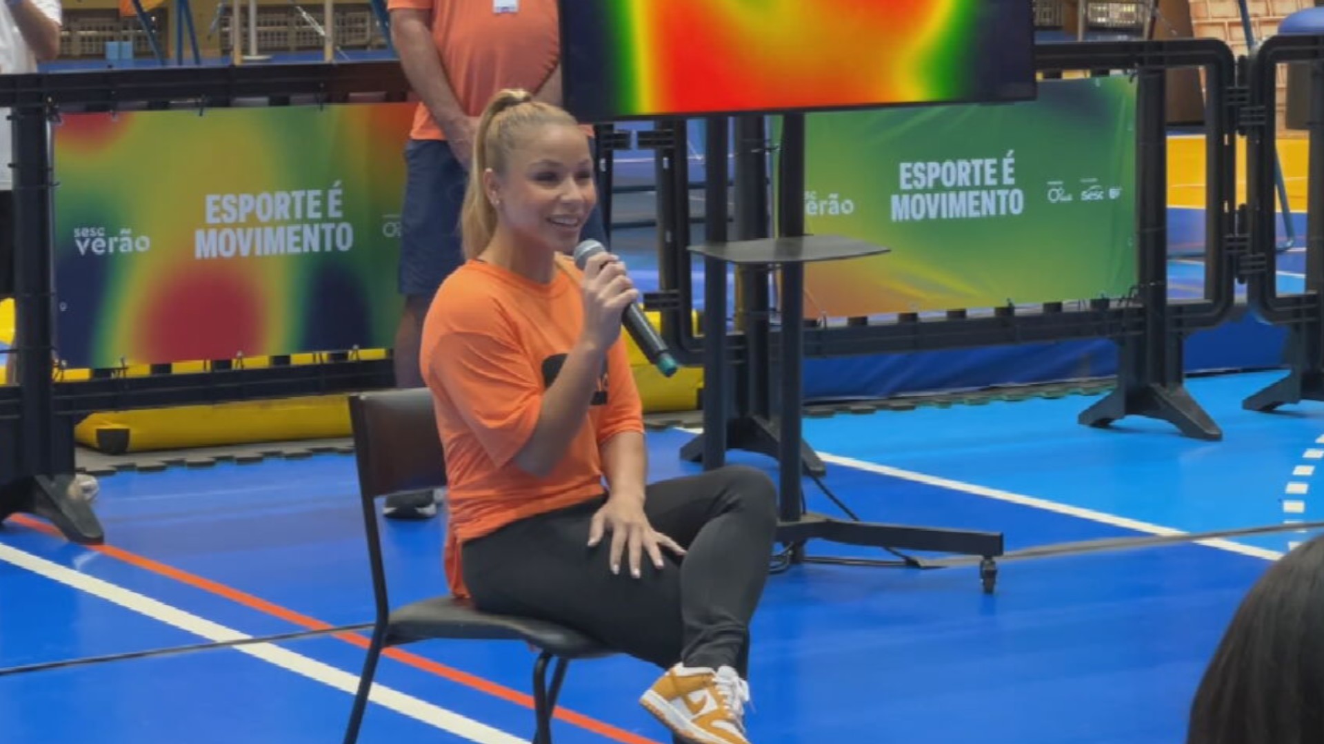 Do projeto social ao pódio olímpico, ginasta Flávia Saraiva inspira e incentiva crianças no esporte: 'Para isso que a gente trabalha'