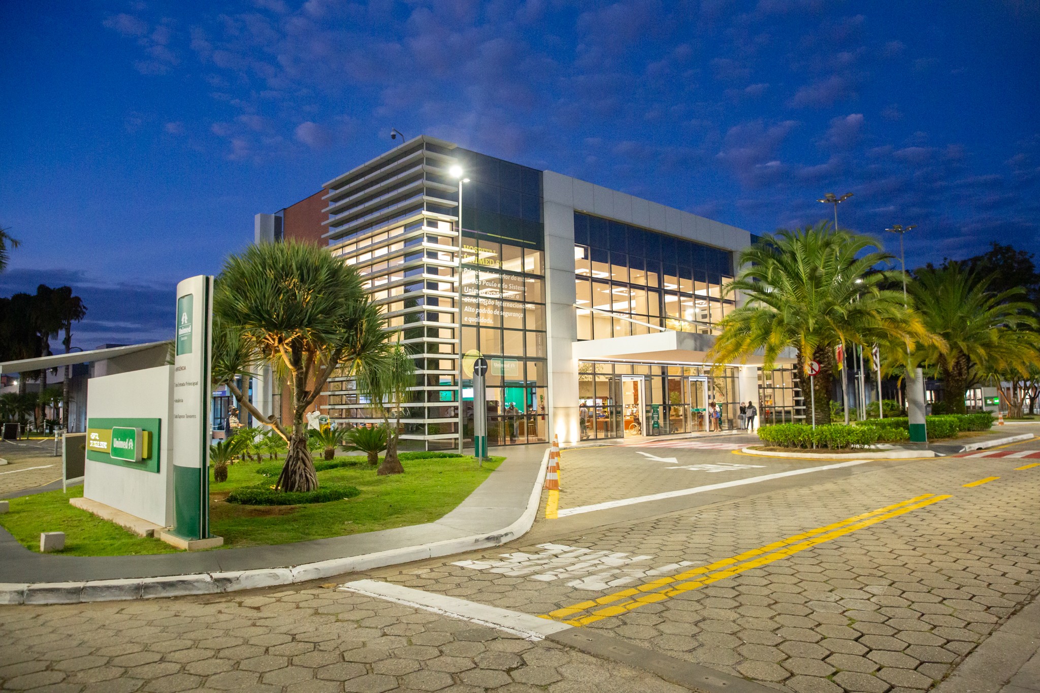 A Unimed Sorocaba homenageia os médicos que, com cuidado, transformam vidas