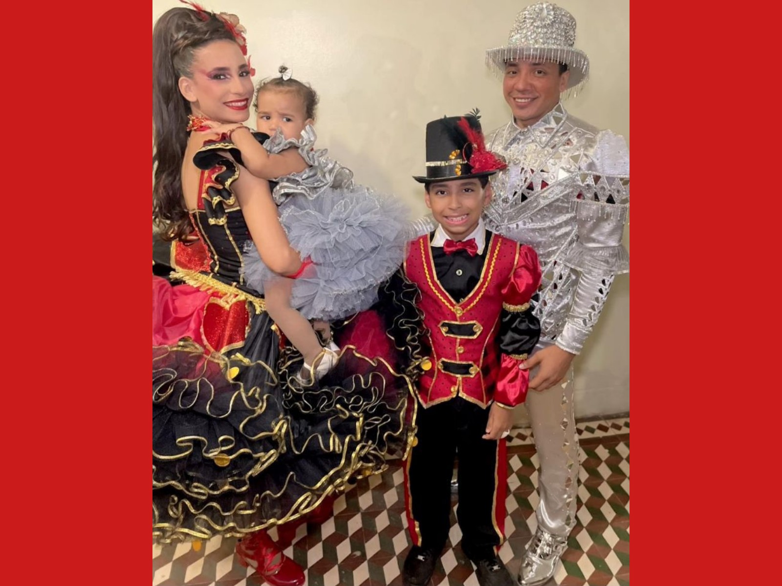 Família transforma paixão pelo São João em legado e envolve filhos na tradição junina no Acre