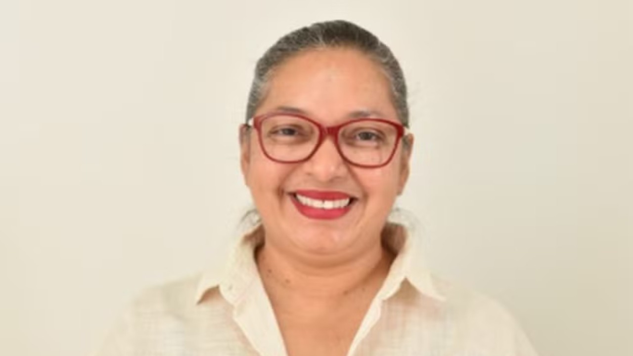 Professora Evany declara R$ 52,4 mil em bens ao TSE; patrimônio caiu 38,5% em dois anos