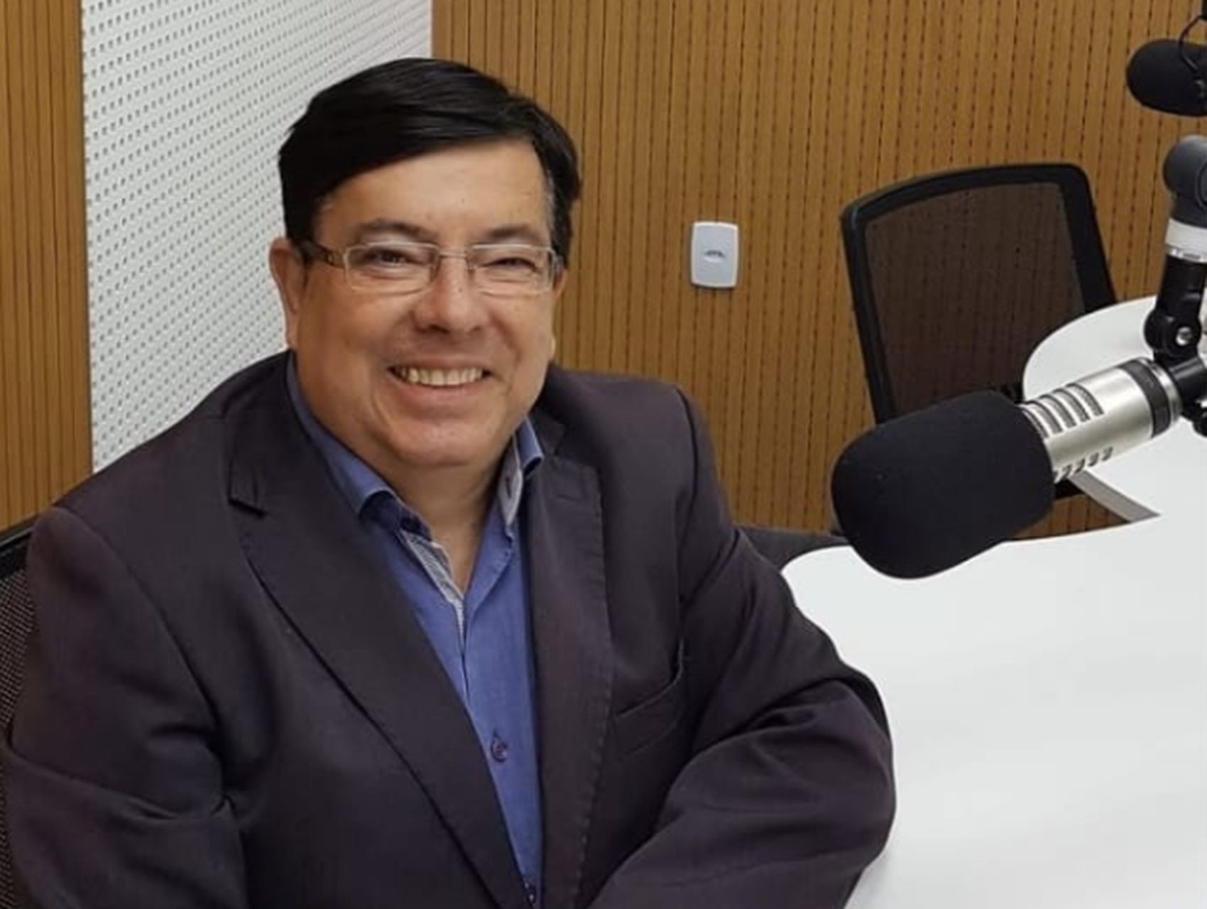 Morre jornalista e publicitário André Barros