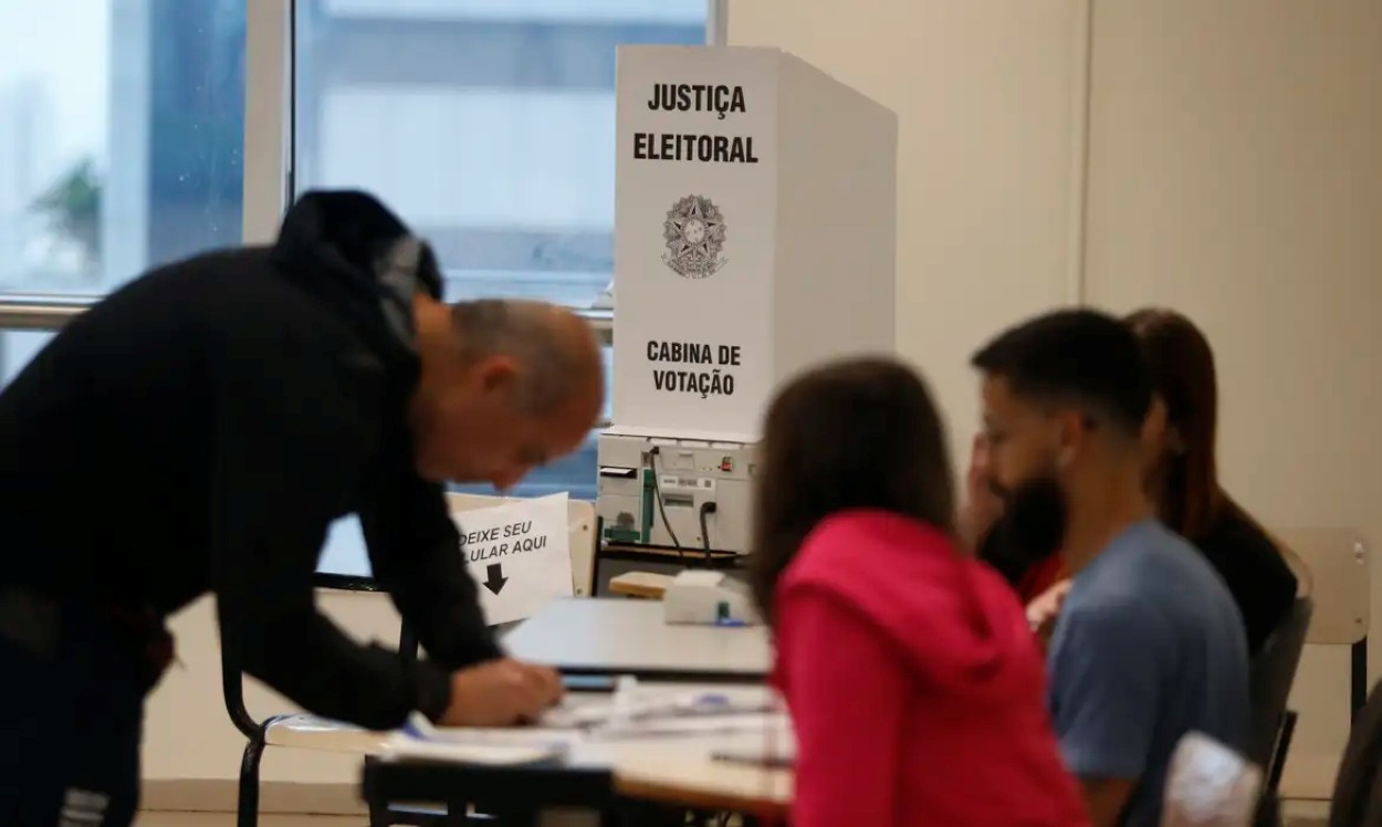 Eleições 2026: veja regras para eleitores durante campanha e no dia de votação