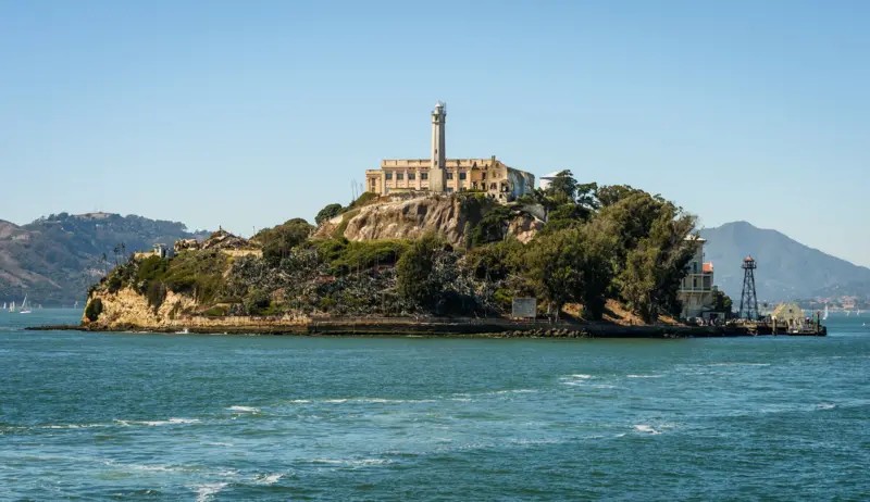 A história da famosa prisão de Alcatraz, que Trump mandou reabrir