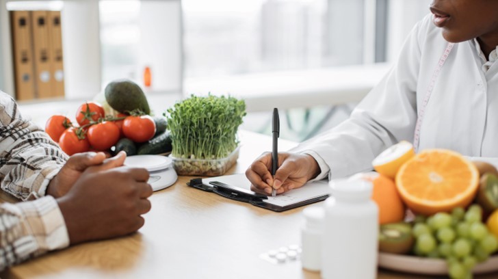 Curso de Nutrição promove palestra em comemoração ao Dia Mundial da Alimentação