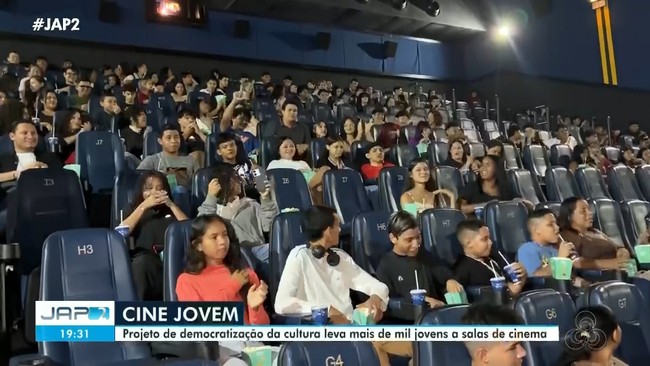 Projeto de democratização da cultura leva mais de mil jovens a salas de cinema