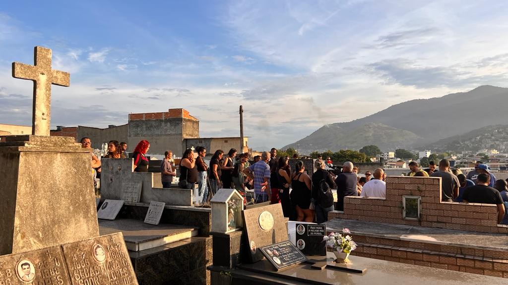 Funerária é condenada a indenizar famílias por troca de corpos de idosos antes de sepultamento no MA