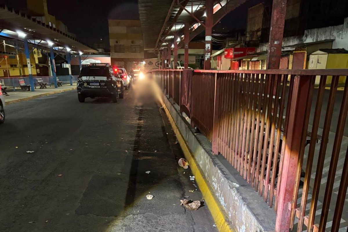 Morador em situação de rua é morto a facadas em terminal de ônibus de Presidente Prudente