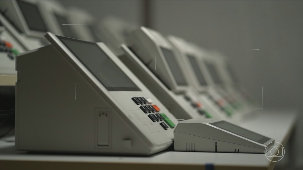 Tribunal Superior Eleitoral aprova regras para uso de inteligência artificial na propaganda eleitoral de 2026 — Foto: Jornal Nacional/ Reprodução