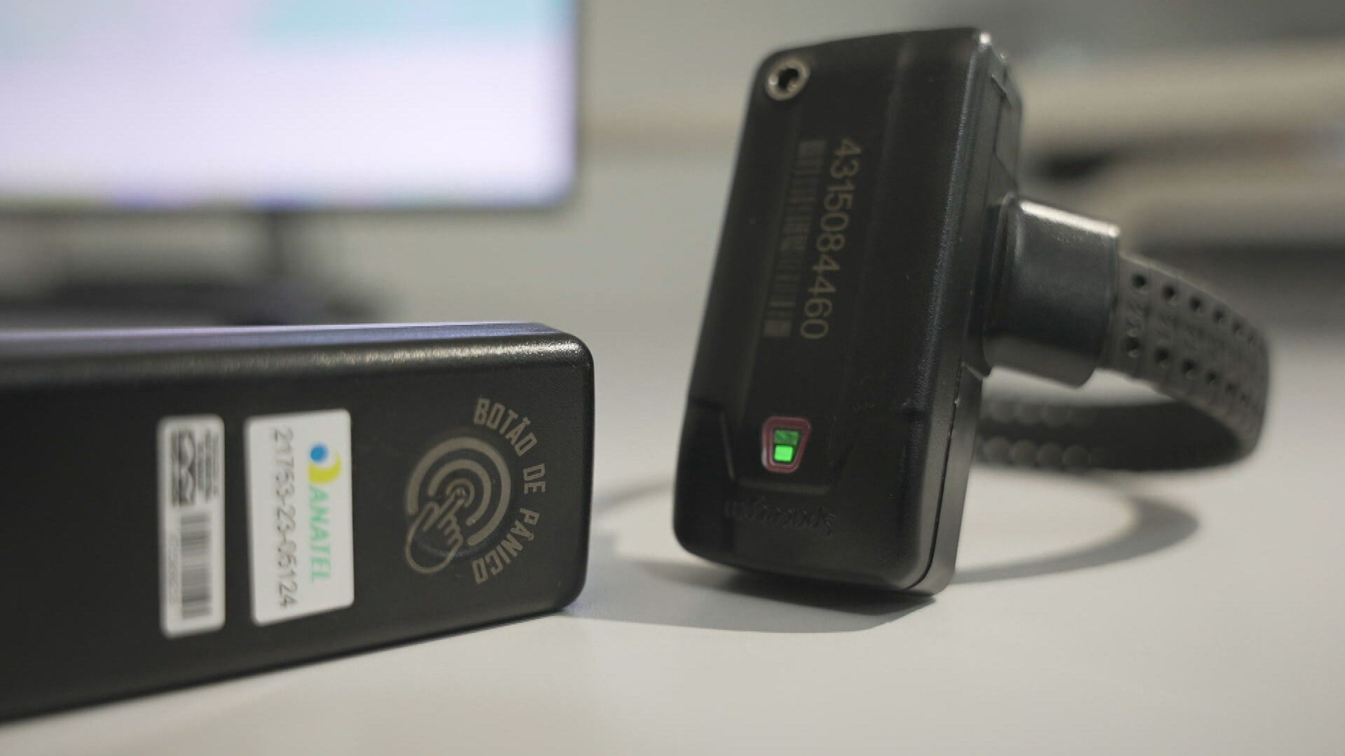 Medidas protetivas: entenda como agressores são monitorados em tempo real e como funciona 'botão de pânico'