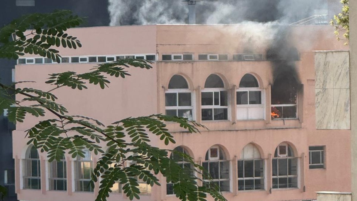 Incêndio atinge sede de clube social em bairro nobre de Porto Alegre