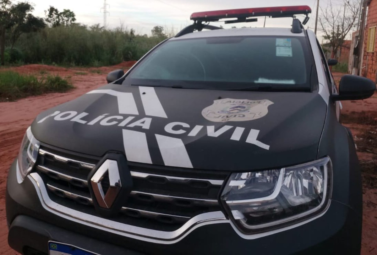 Homem é preso suspeito de esfaquear companheira grávida de 8 meses e tentar atacar a mãe dela - Portais