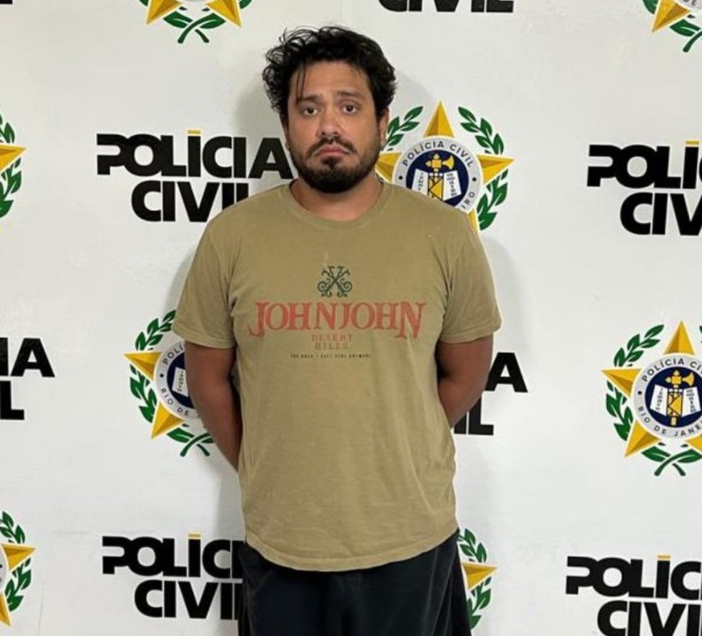 Endreo foi preso pela morte da namorada e se matou na prisão — Foto: Reprodução