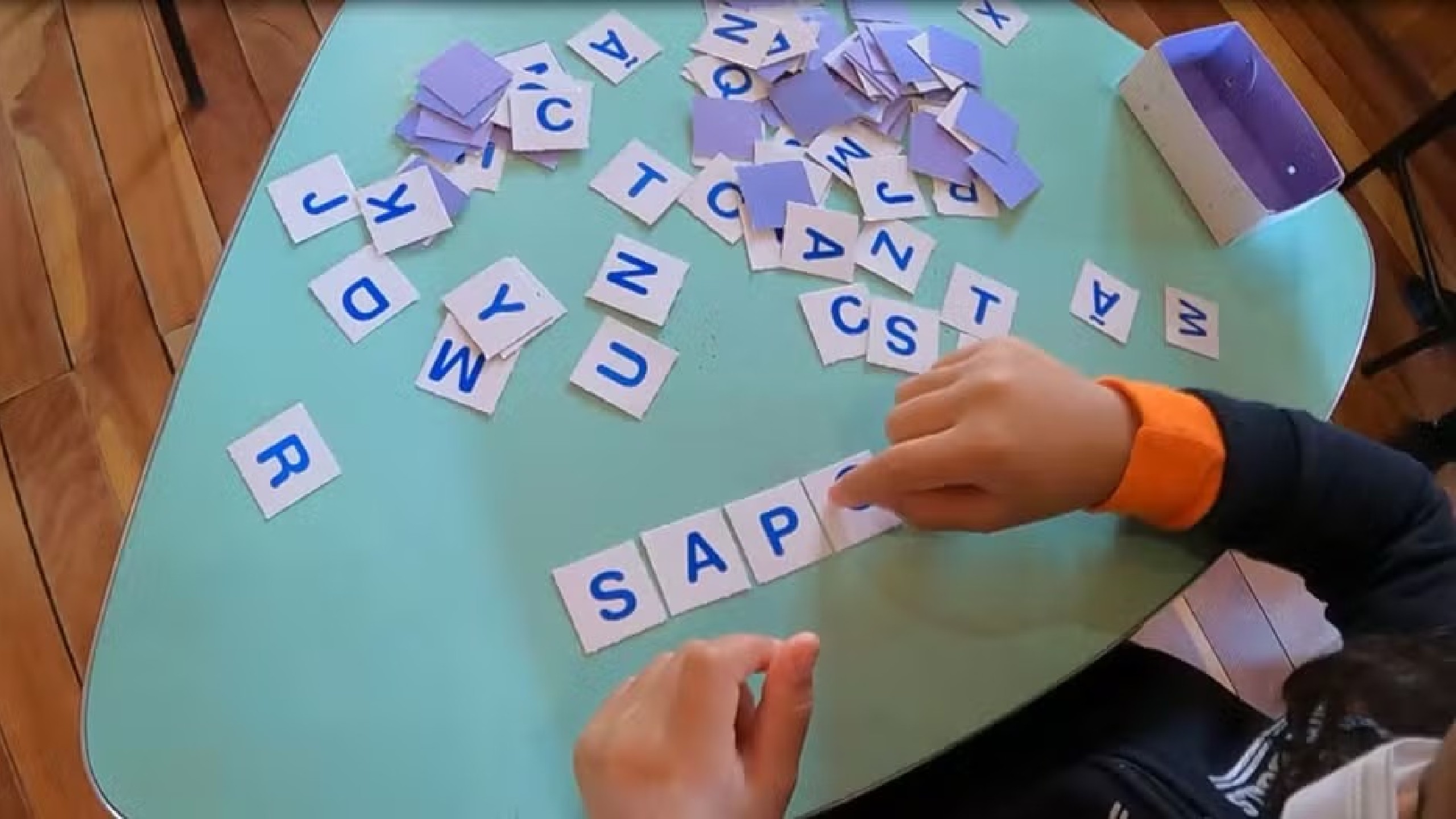 Paraná tem 14 cidades com 100% de crianças alfabetizadas na idade certa, aponta Inep