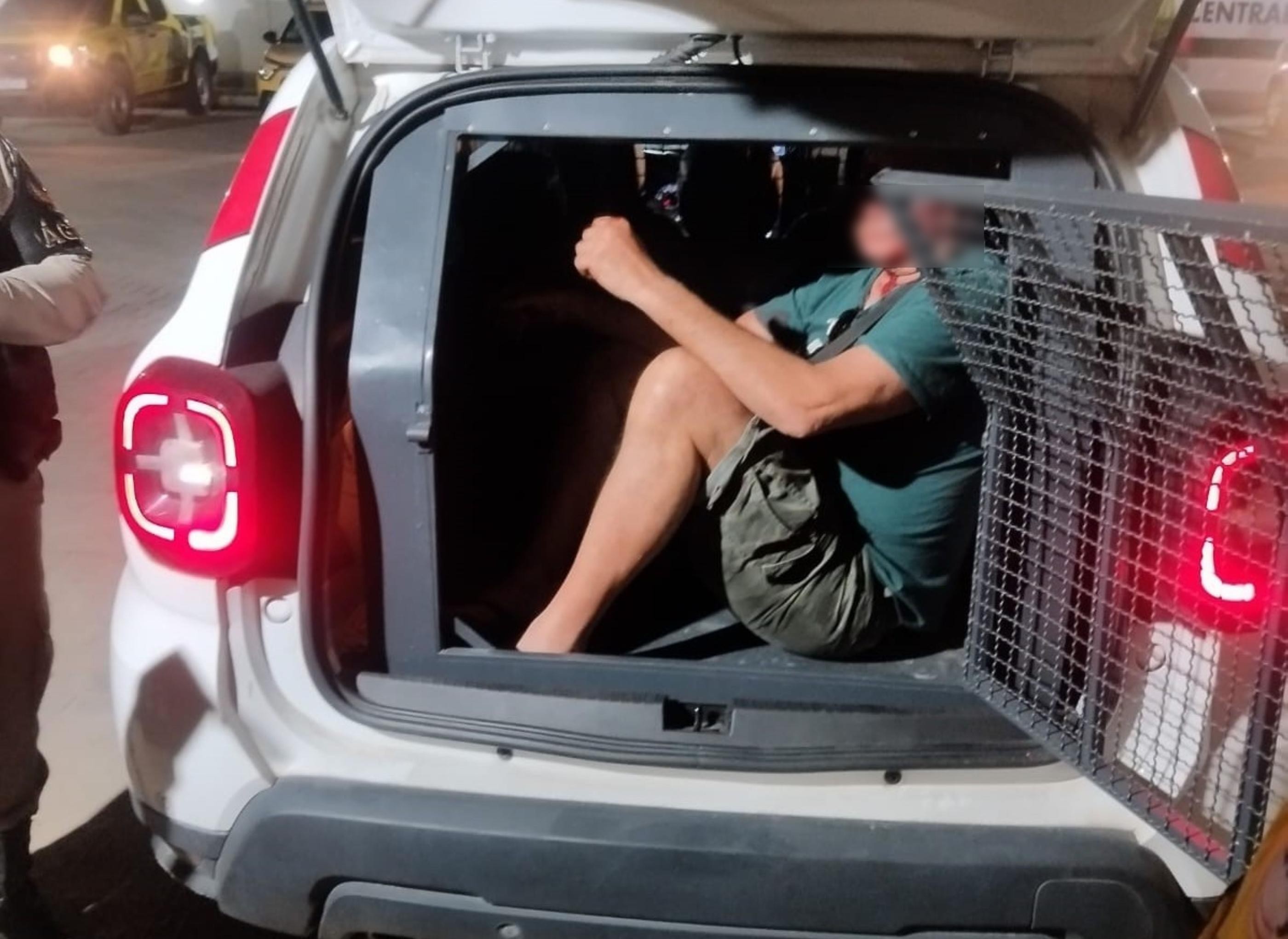 Motorista bêbado é preso após acidente que matou motociclista e feriu garupa na Jatiúca, em Maceió