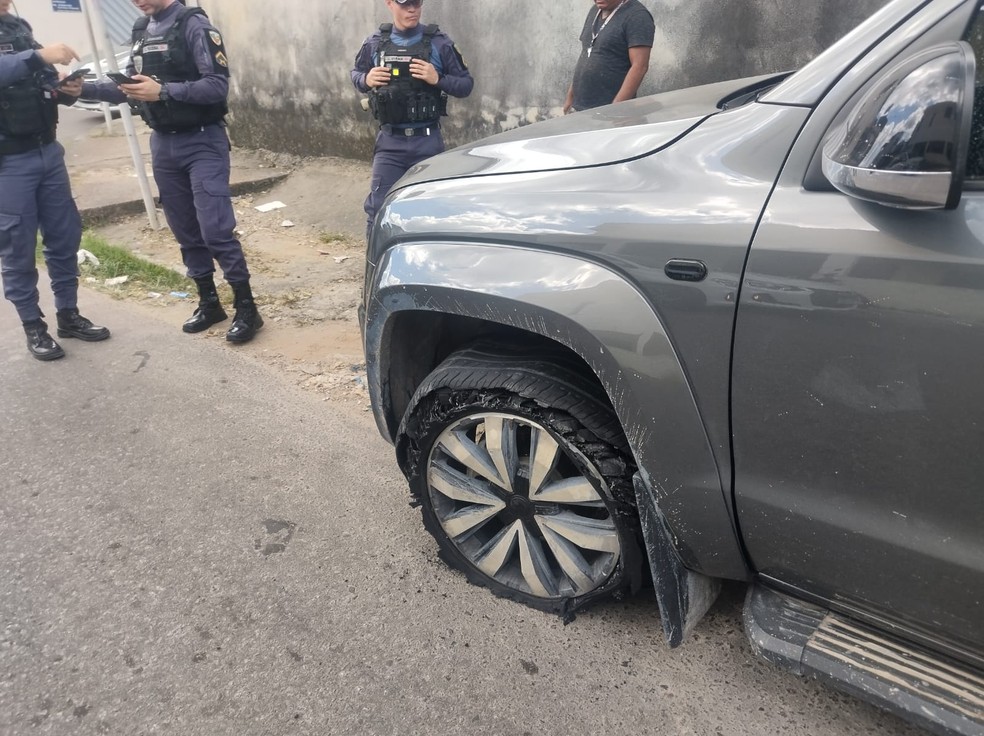 Imagem mostra PM atendendo ocorrência que resultou em morte de investigador civil — Foto: Reprodução/Redes Sociais
