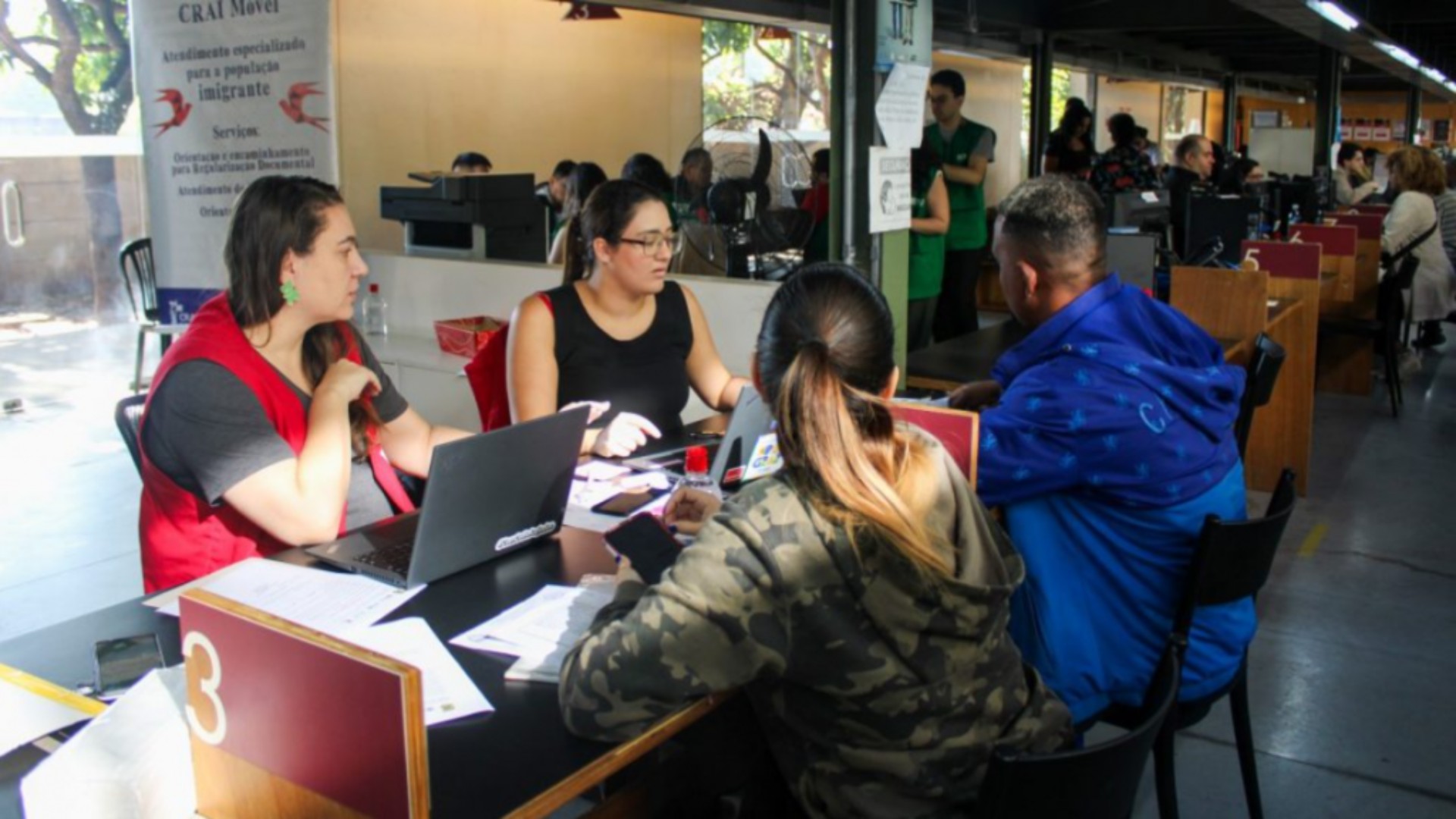 Mutirão em Jundiaí oferece 130 vagas com salários de até R$ 1,9 mil