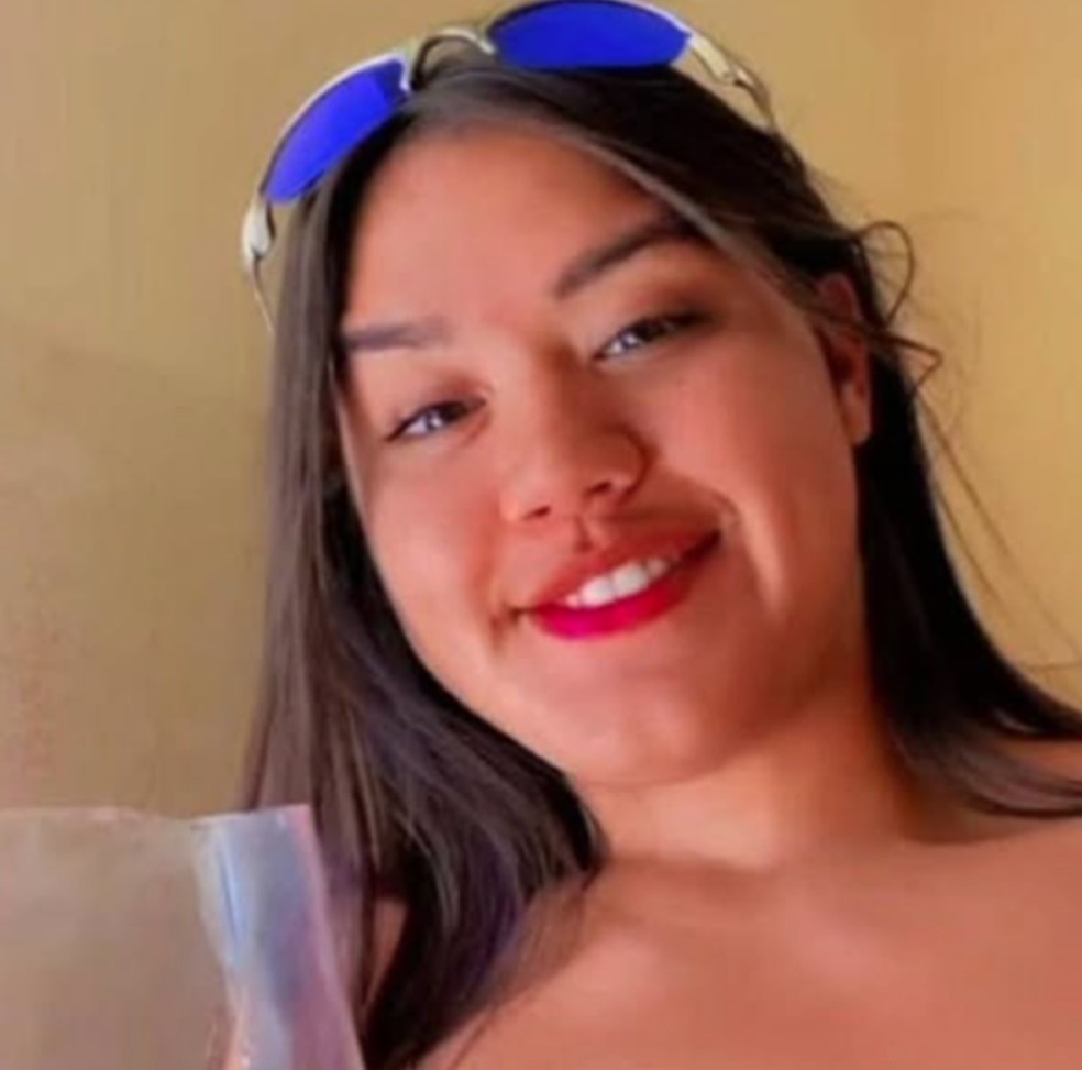 Bruna Barbosa Ribeiro Faria, de 21 anos — Foto: Reprodução Redes Sociais