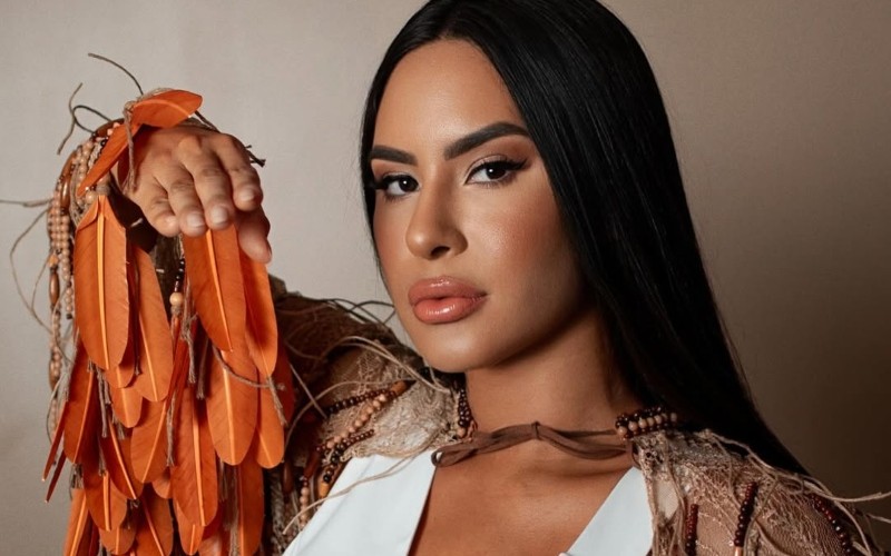 Isabelle Nogueira é anunciada como embaixadora de beleza e celebra raízes amazônicas