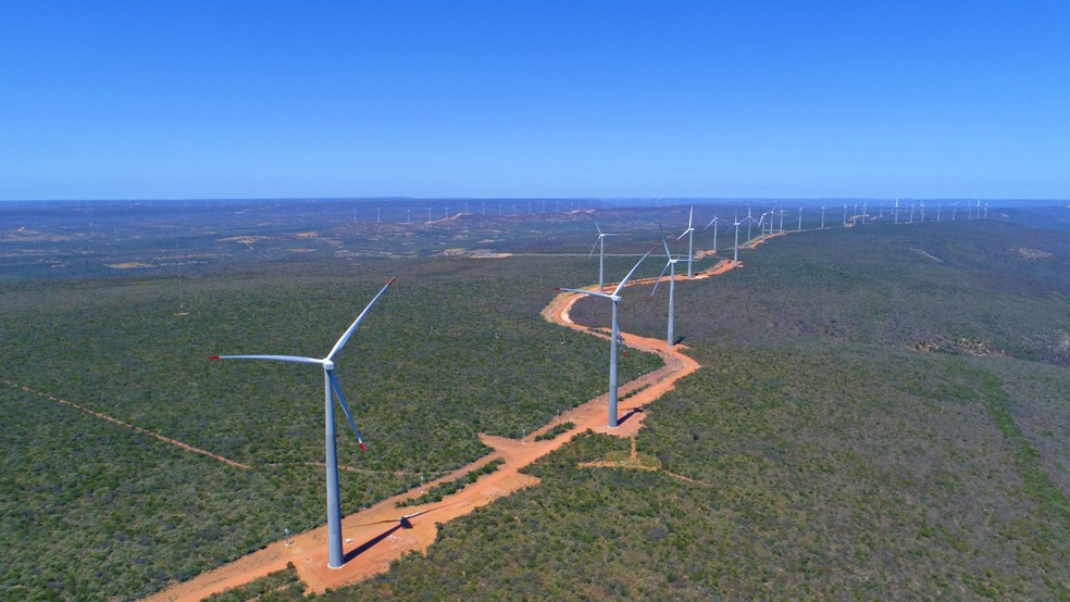 De onde vem a energia verde do Brasil? Conheça as enormes usinas com  painéis solares e aerogeradores, Enel Green Power