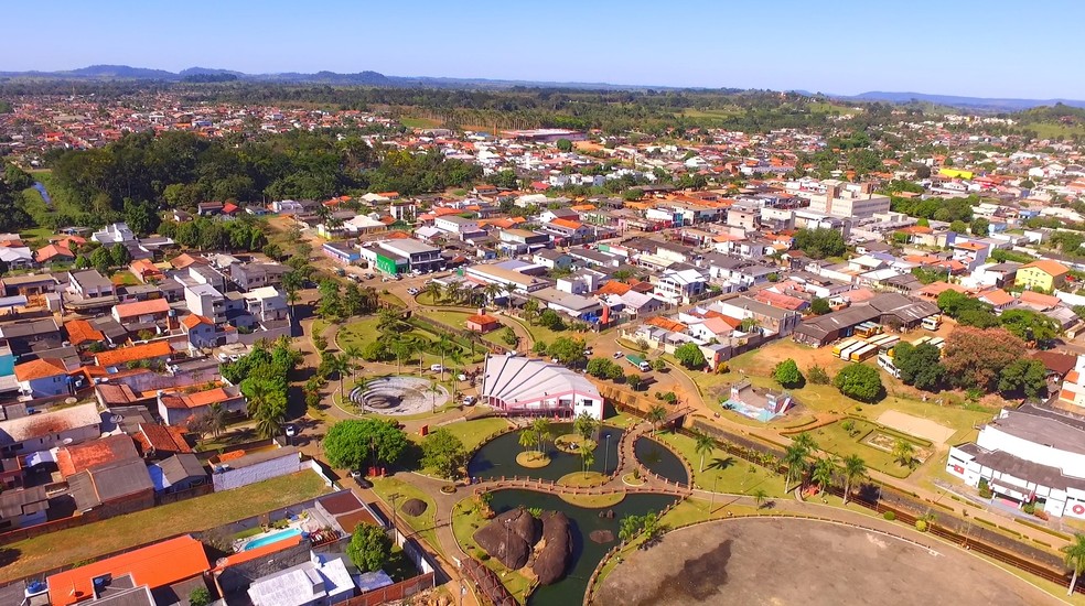 Praça da Liberdade, em Ouro Preto do Oeste (RO) — Foto: Júnior Caju