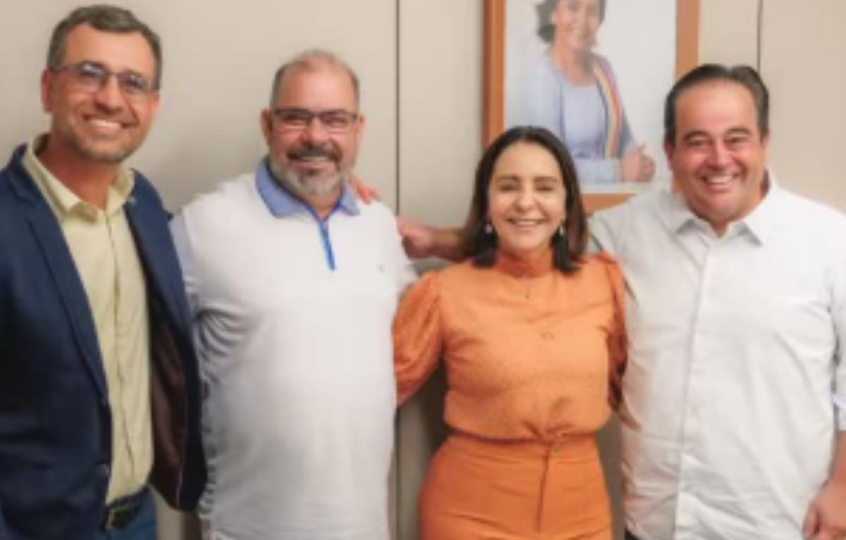 Prefeita de Aracaju anuncia mudança na liderança da bancada na Câmara Municipal
