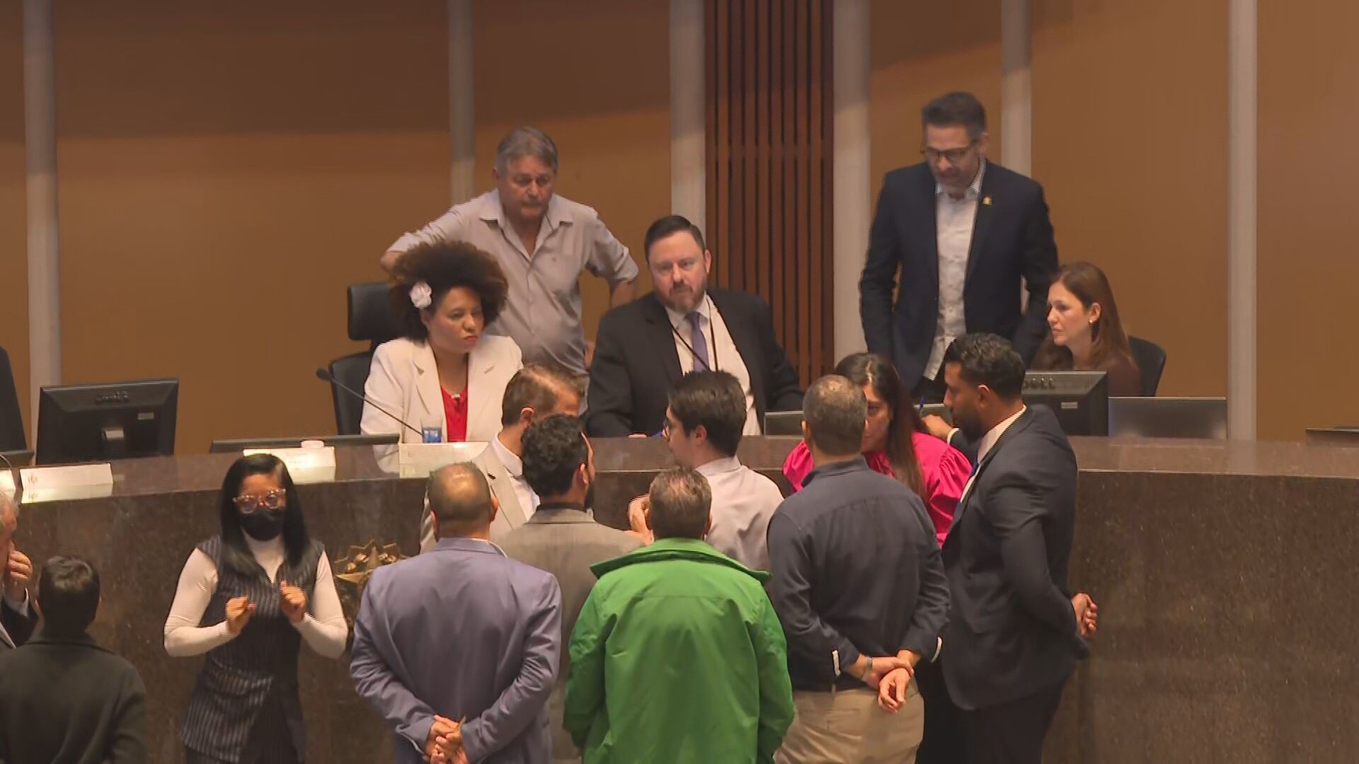 Após operação contra Marcelo Lima, Câmara de São Bernardo discute CPI e corte de salários de vereadores afastados