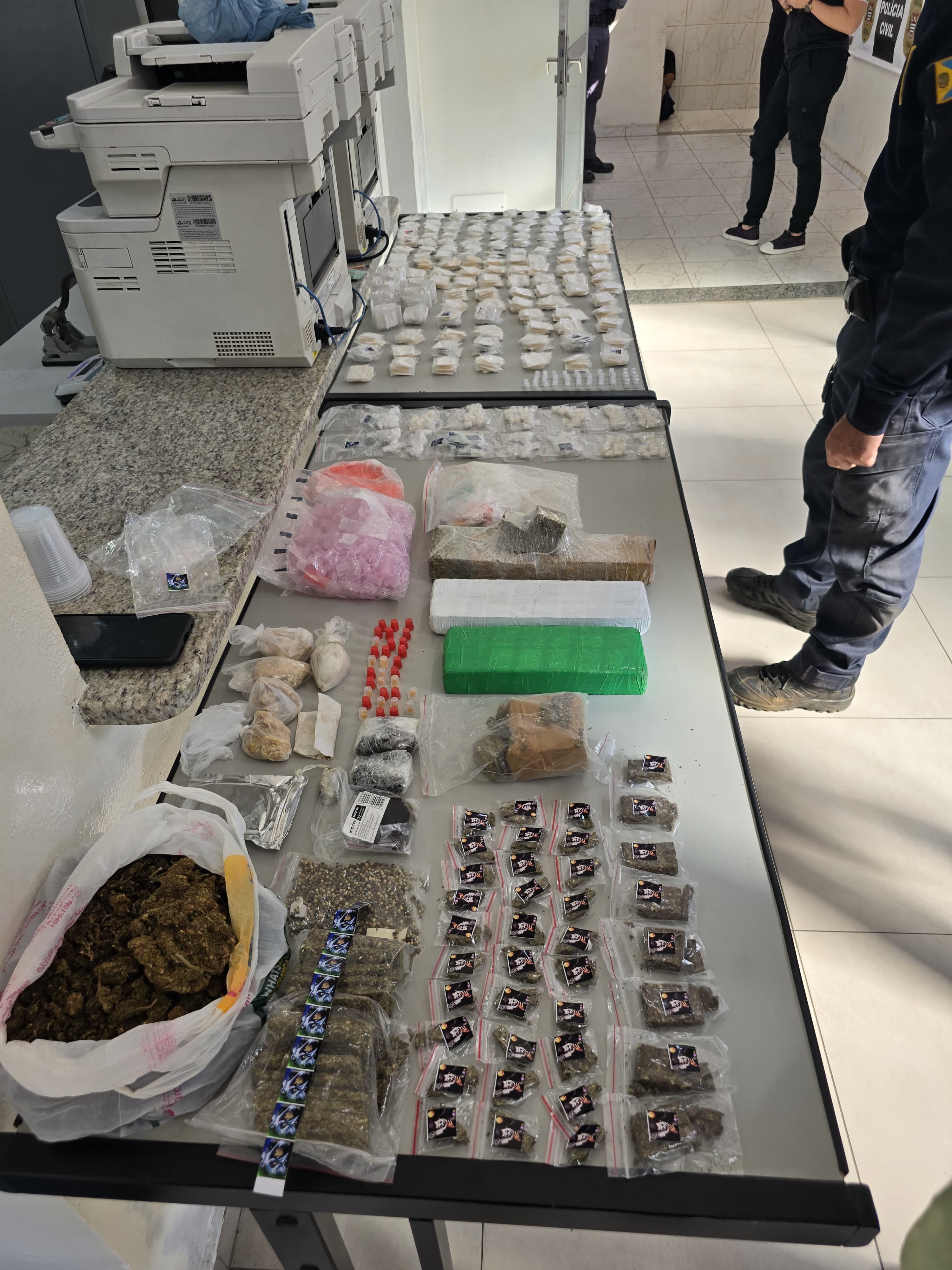 Homem é preso com mais de 1,5 mil porções de drogas em Bragança Paulista