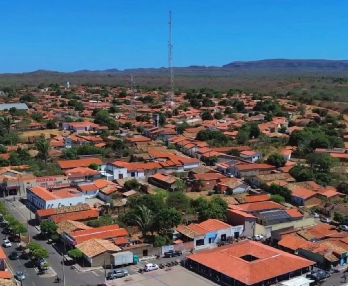 MP investiga contratação de quase 100 servidores sem concurso ou nomeação em prefeitura do Piauí