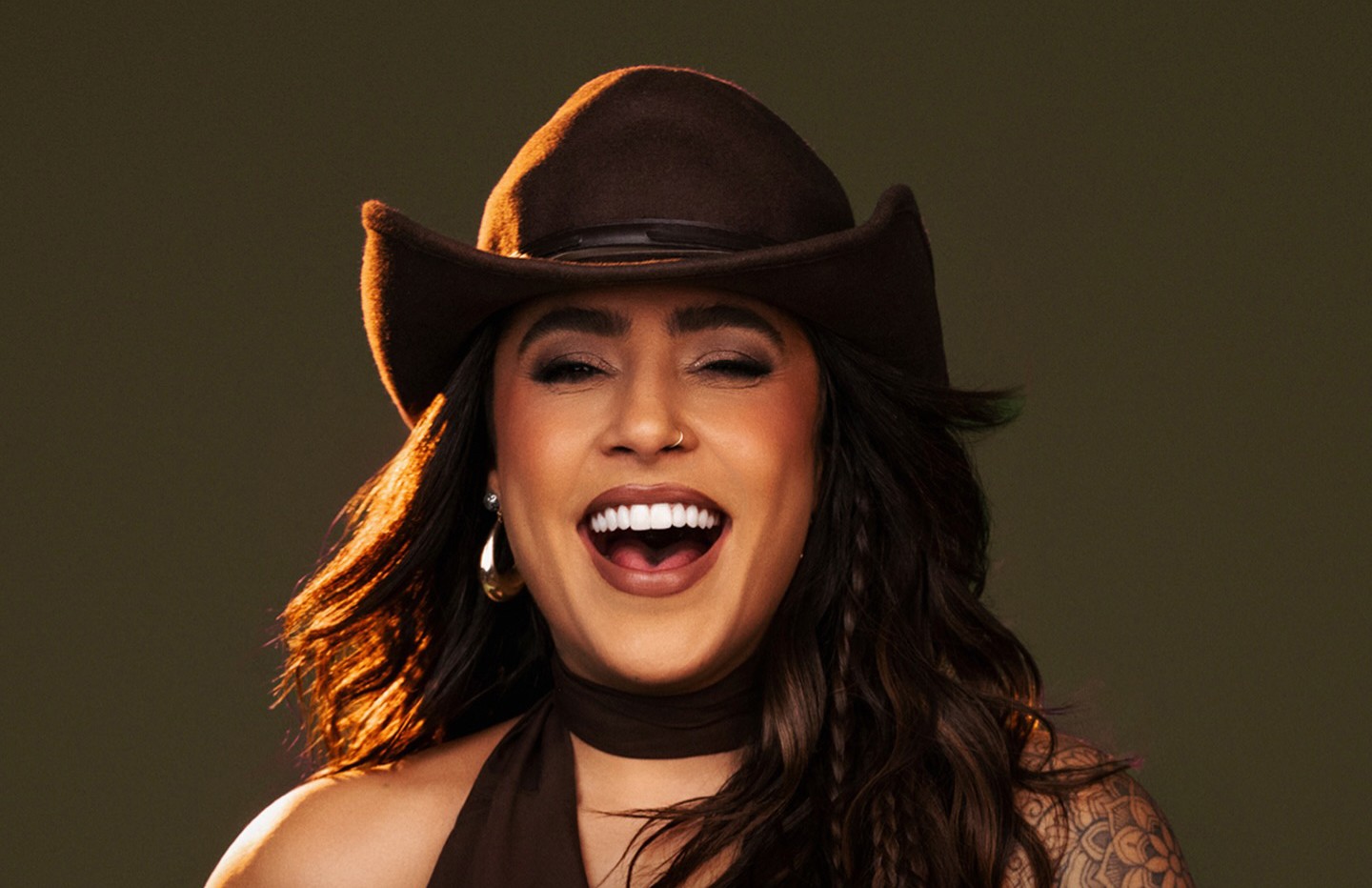Lauana Prado apresenta seis modas inéditas na gravação de ‘Raiz 3’ entre hits e feats com Elba e Roberta Miranda