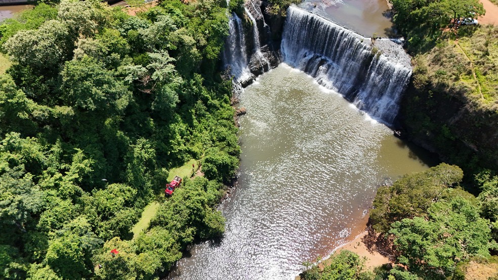 Afogamento Cachoeira do Sucupira, em Uberlândia — Foto: Via Drones/Divulgação