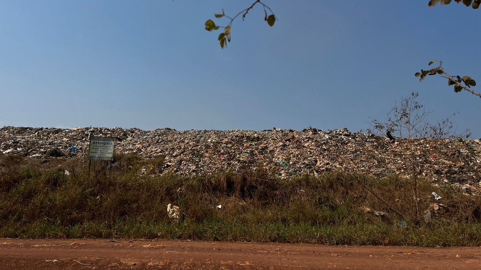 Lixão a céu aberto será desativado em Porto Velho (RO) — Foto: Emily Costa/G1 Rondônia