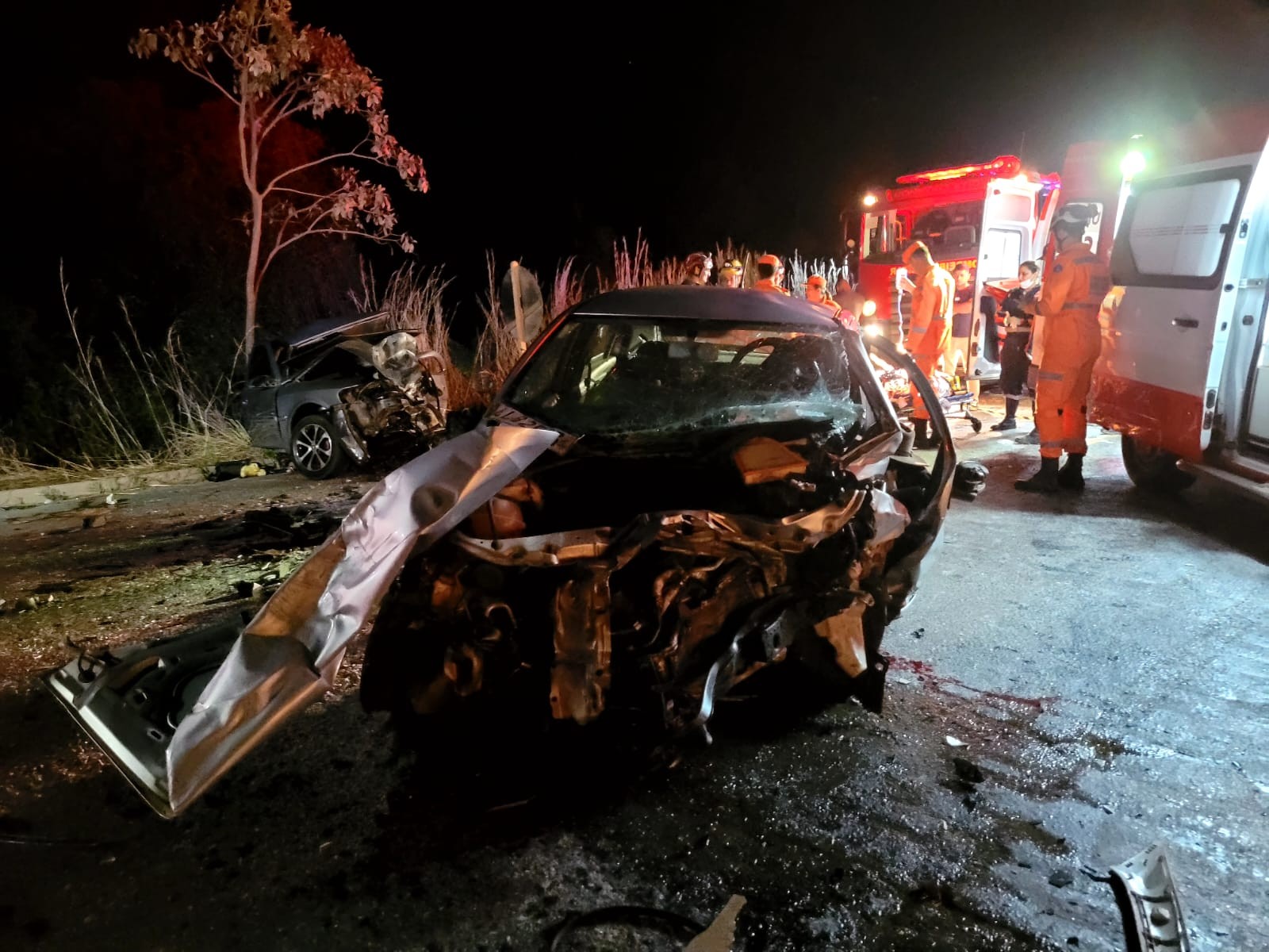 Acidentes com mortes na BR-251 e vagas de emprego na Ecovias das Gerais; veja as notícias mais lidas da semana
