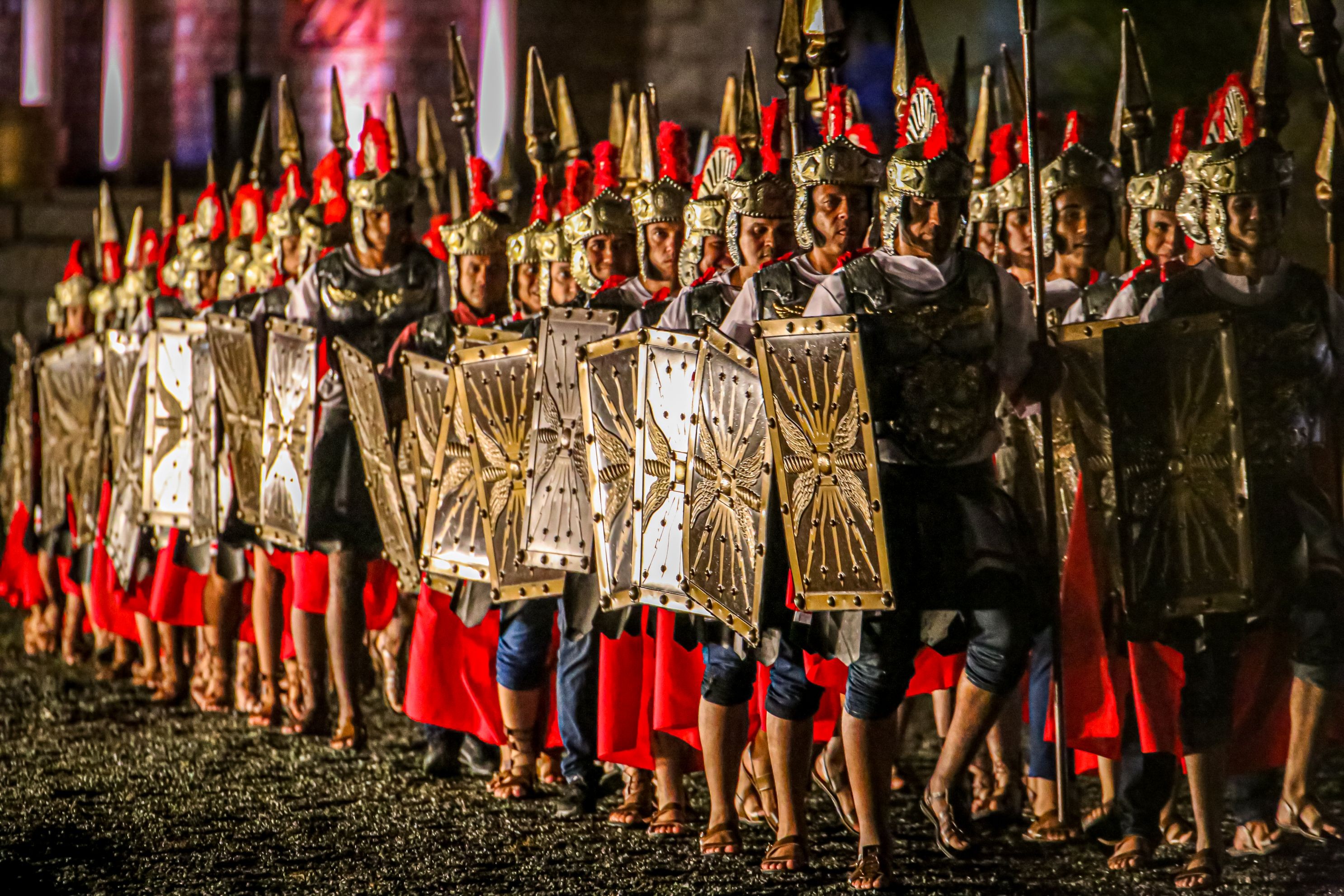 Drama da Paixão de Santana de Parnaíba chega à 29ª edição com 14 cenários grandiosos e mais de mil participantes