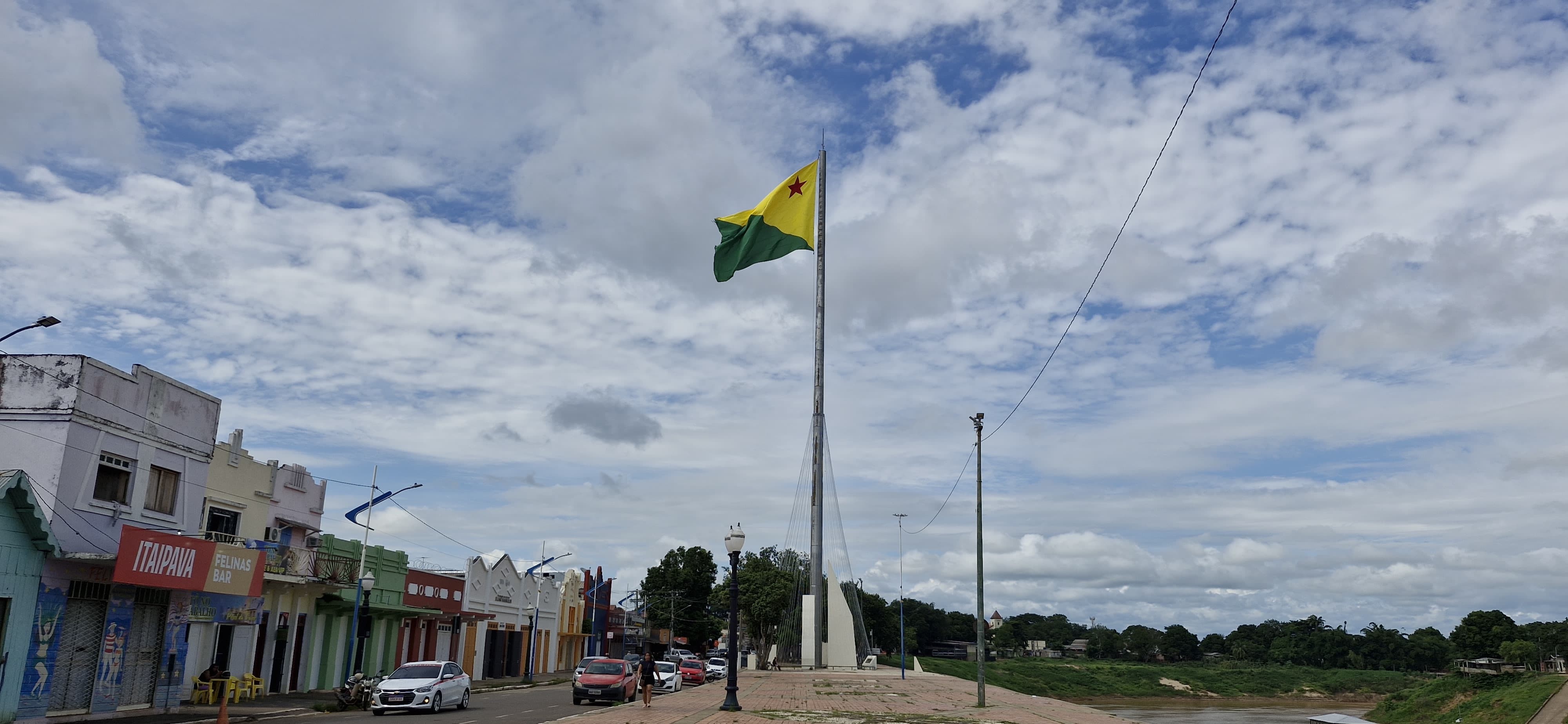 Pesquisa indica que turistas no Acre têm média de 40 anos e buscam experiências naturais ou visitar família