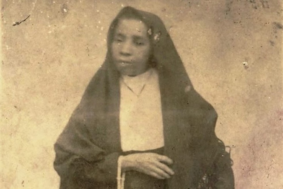A beata Maria de Araújo esteve no centro da devoção popular em Juazeiro do Norte com o chamado "Milagre da Hóstia" — Foto: Reprodução