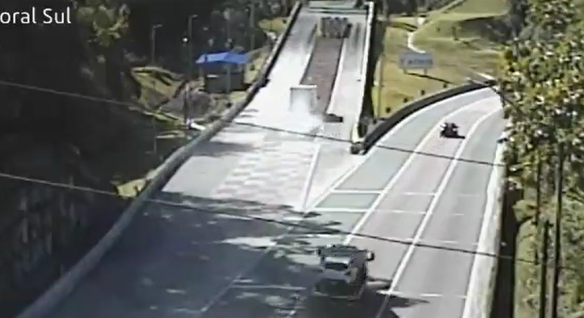 VÍDEO: caminhão com pane nos freios utiliza área de escape da BR-376, no Paraná