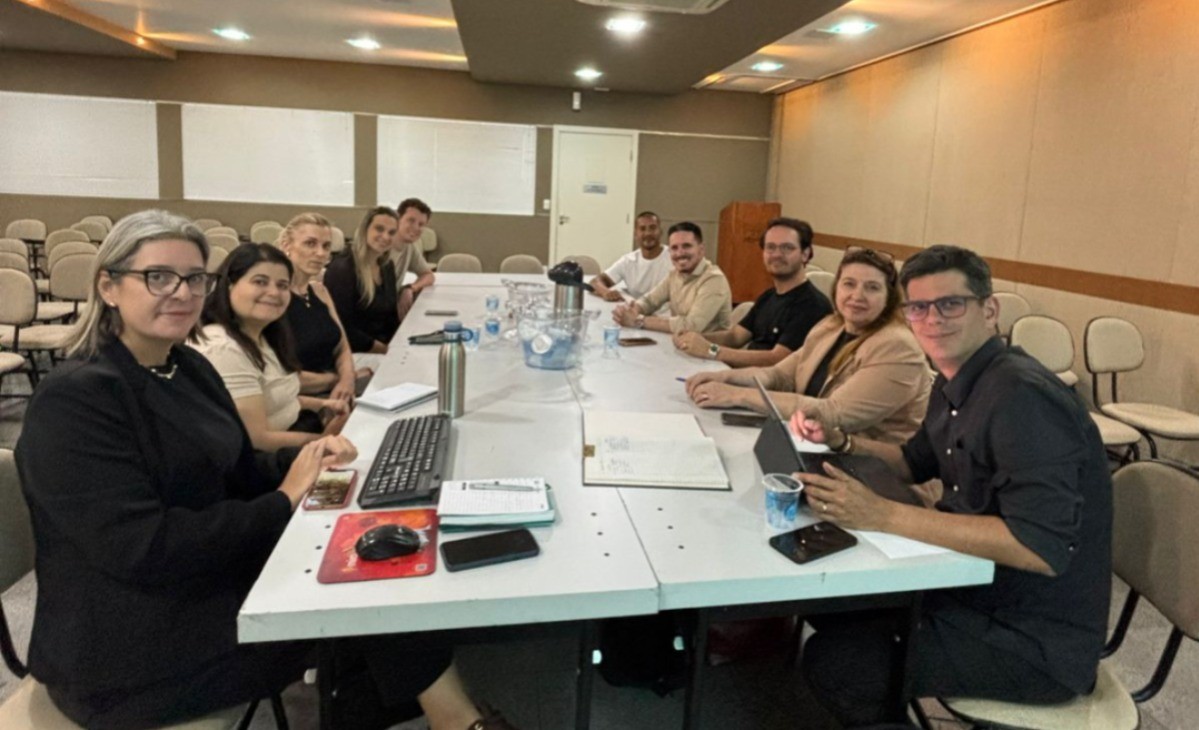 Governança da CPL de Joias alinha plano de marketing estratégico na ACIL