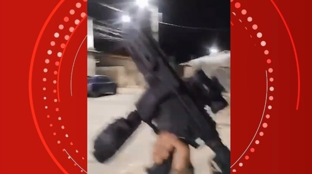 VÍDEOS: Criminosos gravam imagens exibindo fuzis e outras armas no Clima Bom, em Maceió